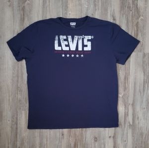 Levi's tshirt